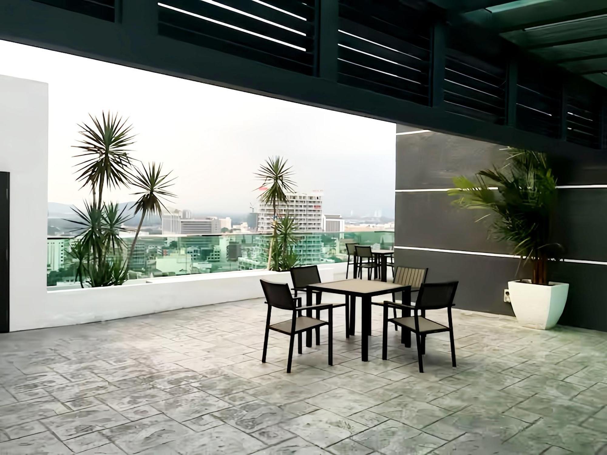 Apartamento The Majestic Ipoh Exterior foto